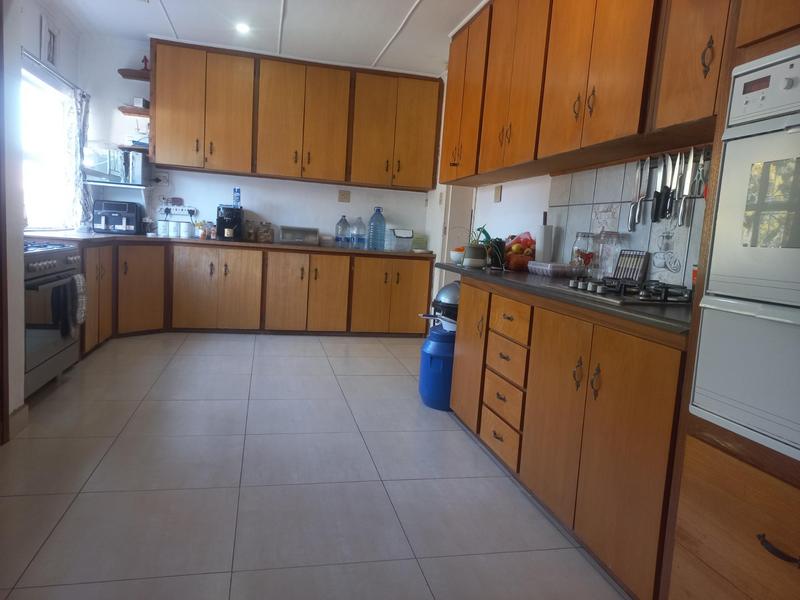 6 Bedroom Property for Sale in Bergsig Eastern Cape
